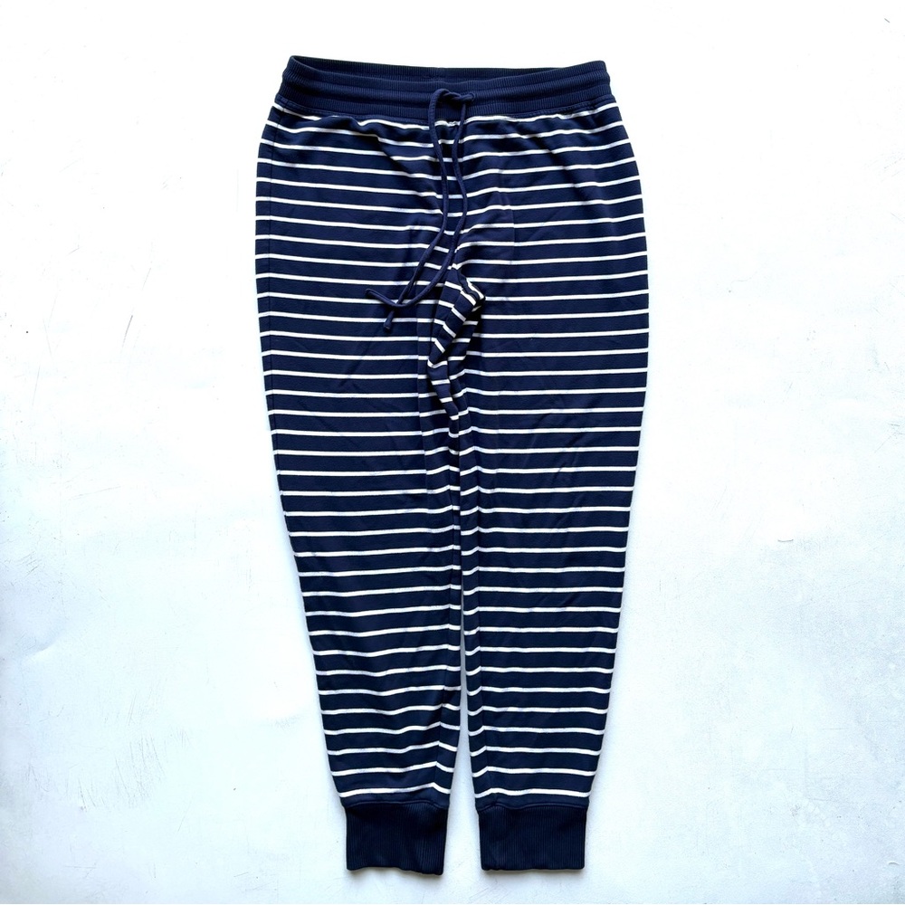 Vineyard vines size small striped navy joggers navy and white